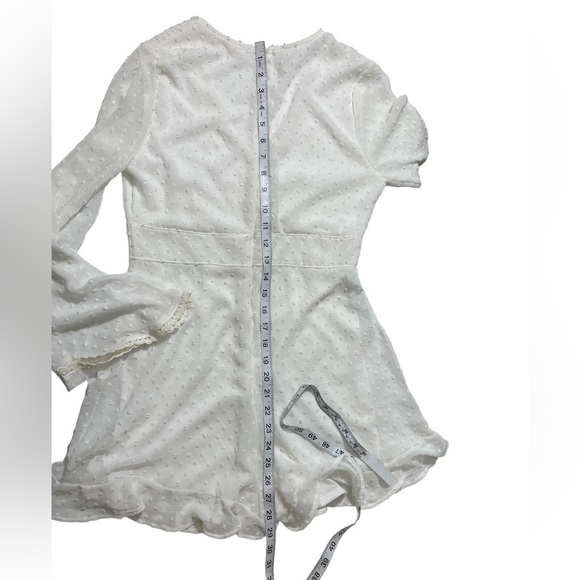 Altar’d State Romper Shorts White Lined Crocheted Trim Small - Picture 10 of 11